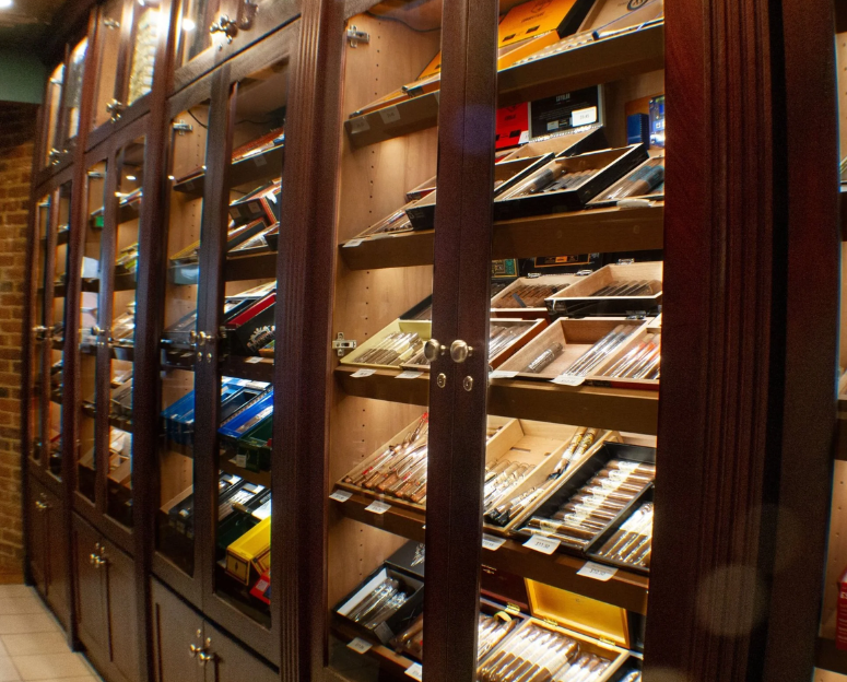 The Best Austin TX Cigar Lounge & Smoke Shop